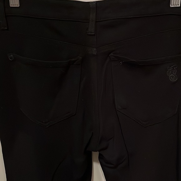 ⭐️2/$20⭐️ Jessica Simpson “Kiss Me” Jegging​​ - Picture 3 of 3